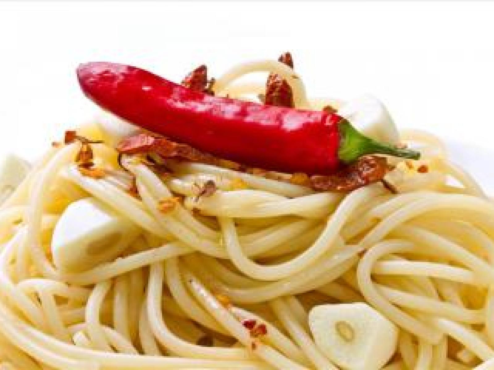 109-3 pasta-aglio-olio-e-peperoncino